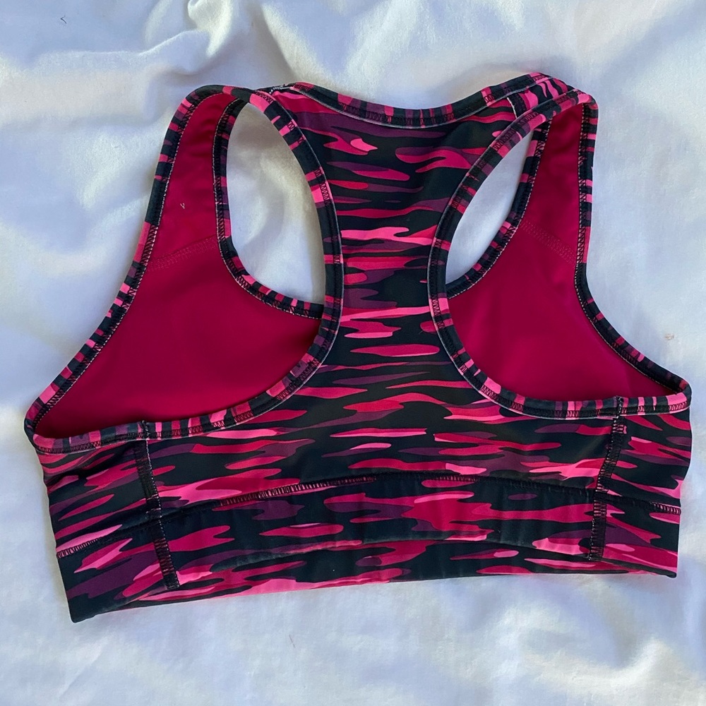 Nike sports bra - Picture 2 of 2